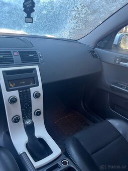 Volvo V50 - 4