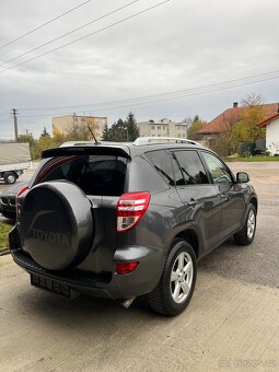 Toyota Rav4 D-4D 4x4 = Uzávierka, Top Stav, Bez korozie = - 4