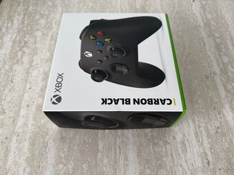 Xbox Wireless Controller – Carbon Black - 4