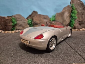 prodám model 1:18 Porsche Boxster - 4