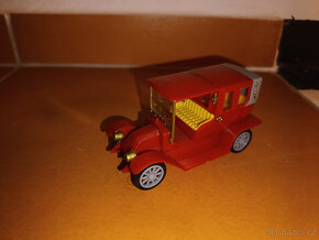 Modely autíčka igra - 4