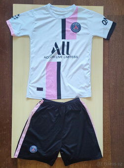 dres Paris Saint-Germain - Messi, vel. 9-10 let - 4