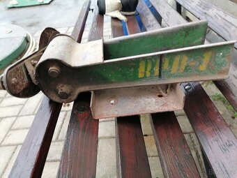 Řezačka kopřiv - 4