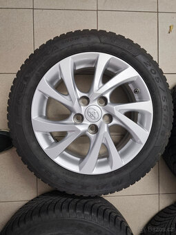 Alu Kola Toyota Auris 5x114,3 zimní gumy 205/55/R16 - 4