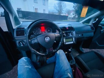 Vw touran 2.0 tdi 103kw - 4