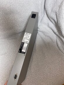 SG500-28-Cisco Small Business 500 Switch, stohovatelný - 4