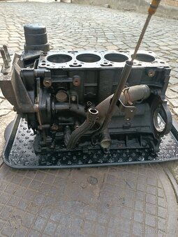 Motor 2.0 crdi Kia Hyundai - 4