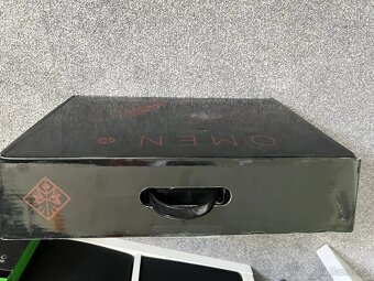 Prodám OMEN HP 17 - super notebook - 4