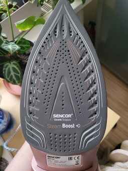 Žehlička Sencor SSI 8300 - 4