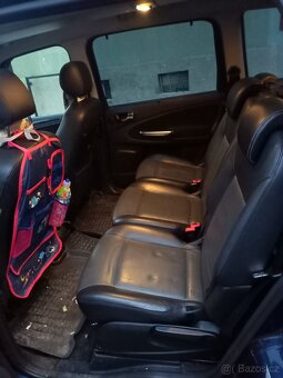 Ford Galaxy - 4