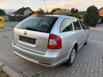 Octavia2 kombi 1.9tdi 77kw 2009 ELEGANCE vyhřívané sedačky - 4