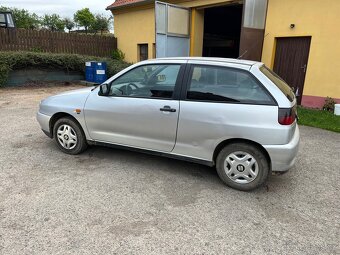 Seat ibiza - 4