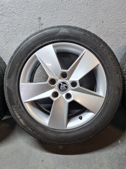 ALU kola ŠKODA OCTAVIA III R16
- 4