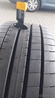 Prodám 2 x letní pneu Goodyear 235/35/19 - 4