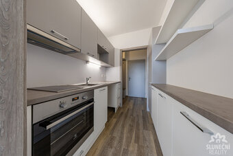 Pronájem zrekonstruovaného bytu 1+kk, 27 m², Uherské Hradišt - 4