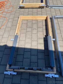 Střešní okno VELUX 140/78 - 4