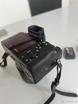 Sony A7 + FE 28–70 mm F3,5–5,6 OSS - 4