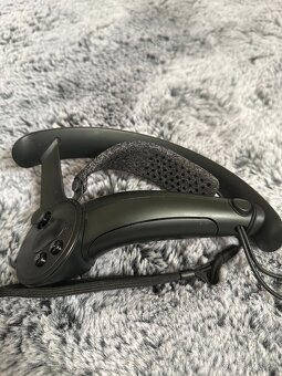 Valve Index + 3× Vive Tracker (2022), full body tracking - 4