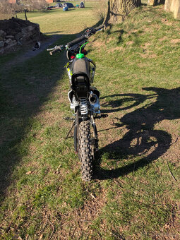 Pitbike Ultimate Scorpion 250 cc 19x16 - 4