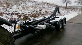 Traktorový nosič kontejnerů 9t - 4