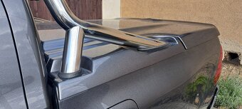 Rám + víko korby na Toyota HiLux ( 2016 +) - 4