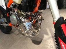 KTM, Husqvarna, Gas Gas zesílený kryt motor a kolene výfuku  - 4