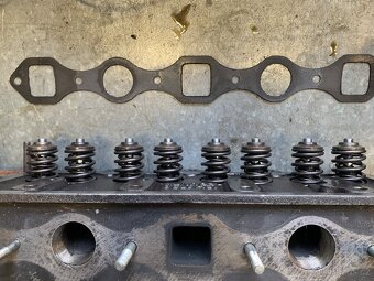 Hlava motoru MG MGB - 4