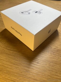 Apple AirPods Pro 2 USB-C - 4