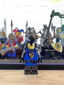 LEGO Sokolí rytíř (Falcon Knight) a Lví rytíř (Lion Knight) - 4