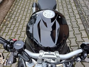 BMW S 1000 R - TOP STAV + VÝBAVA, AKRAPOVIČ - 209 900 KČ - 4