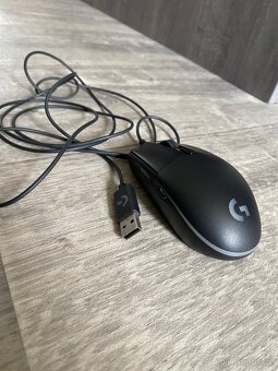 herní myš logitech g102 - 4