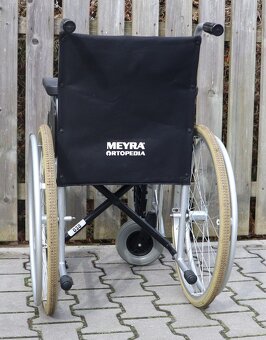 024-Mechanický invalidní vozík Meyra. - 4