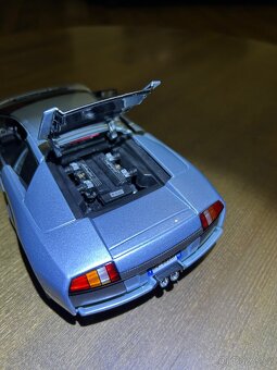Lamborghini Murcielago 1:18 Maisto - 4