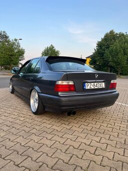 BMW E36 320i - 4