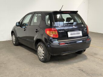 Suzuki SX4 1.6 i , 79 kW benzín, 2008 - 4