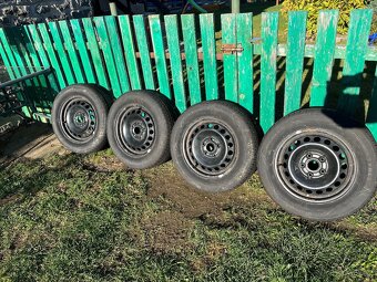 Letní - Nokian wetproof 195/65 R15 včetně disků - 4