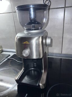 Nechám velmi levně Set Pákový kávovar+ mlýnek na kávu - 4