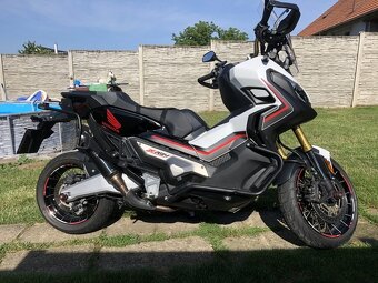Honda x-adv 750 - 4