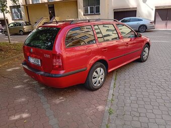 Škoda Octavia 1.6 tour - 4