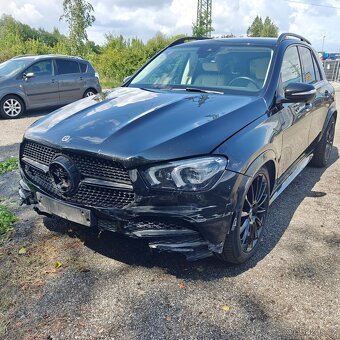 Mercedes GLE 350d 4 matic AMG - 4