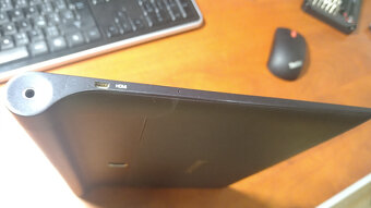 Lenovo YOGA Tablet 2-1051L - 4