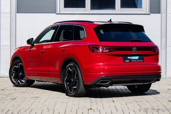Volkswagen Touareg 3.0 V6 TDI 286k Elegance 4Motion - 4
