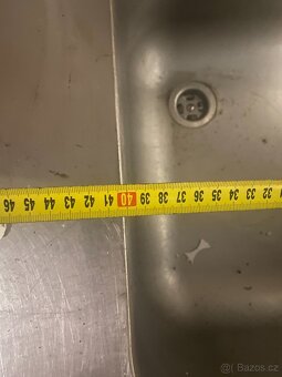 Nerezový stůl s dřezem 150cm x 70cm – profi gastro vybavení - 4