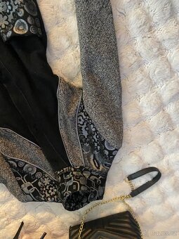 Desigual tvidovy kasmirovy vlneny cerny kabat 38 - 4