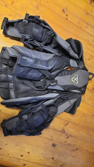 Brankářská vesta - 4