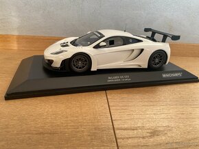 Model Mclaren 12C GT3 Minichamps 1:18 limit - 4