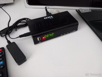 Televize Samsung 32" + set-top box Tesla - 4