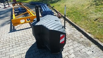 Závaží 1600kg - 4
