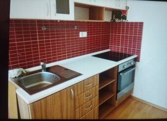 2kk 37m² parking balkon sklep - 4
