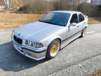 bmw e36 328i - 4